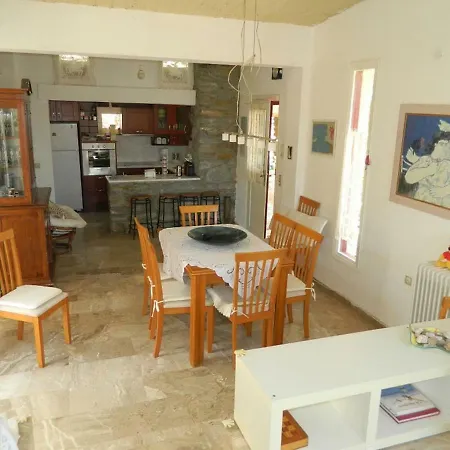 The Almond Tree House Casa vacanze *
