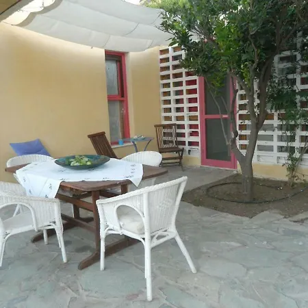 The Almond Tree House Casa vacanze *